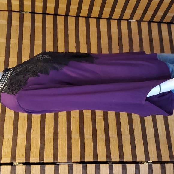 Venus Purple lace top - Picture 4 of 11